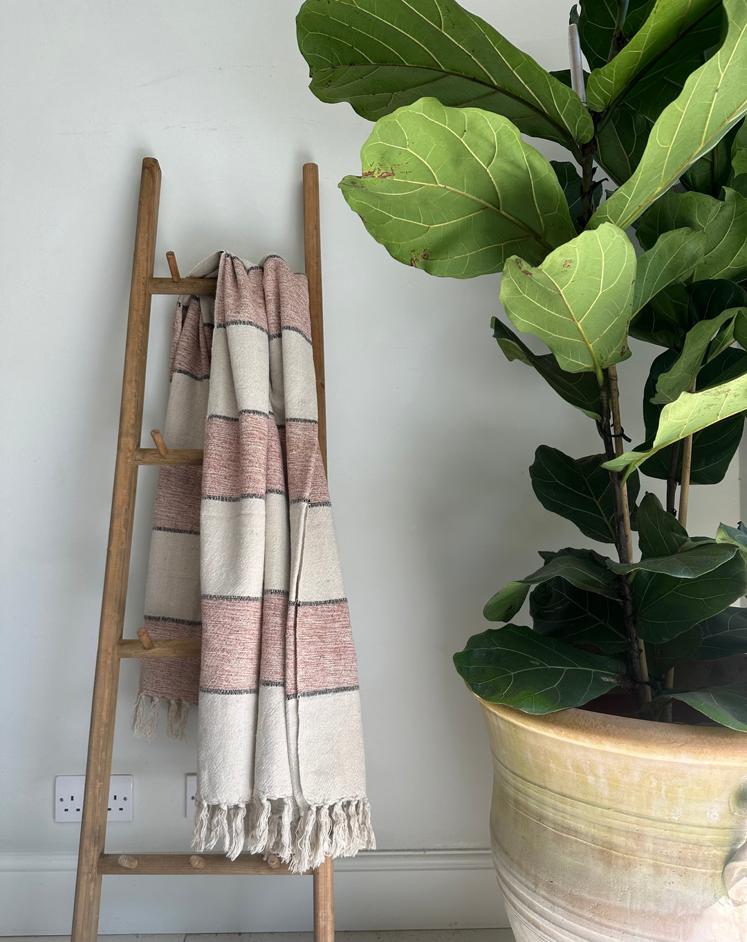 CHERRY  Recycled Throw