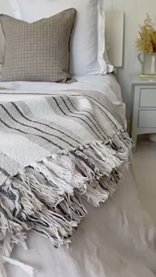 Linen GRID